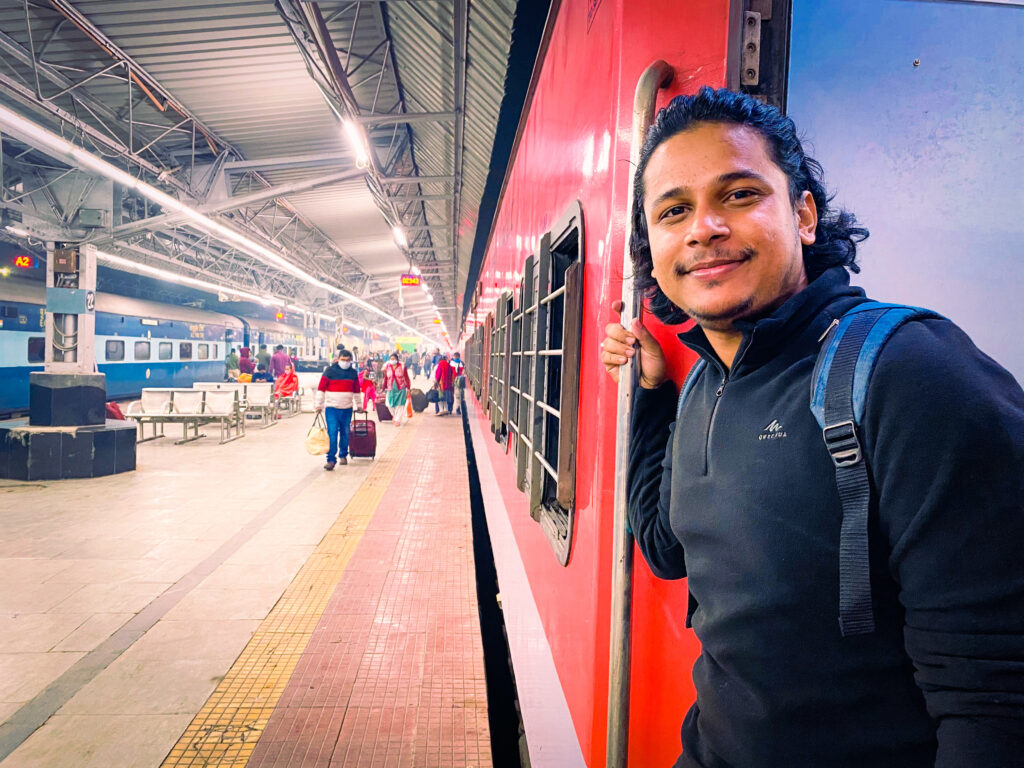 How to reach Darjeeling by Train