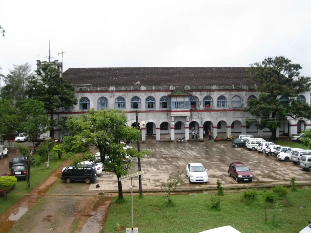Overview of Madikeri Fort